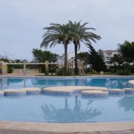Puerta Ibiza דירה *