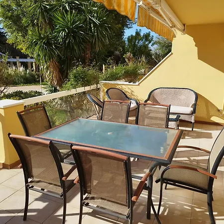 Puerta Ibiza * دينايا